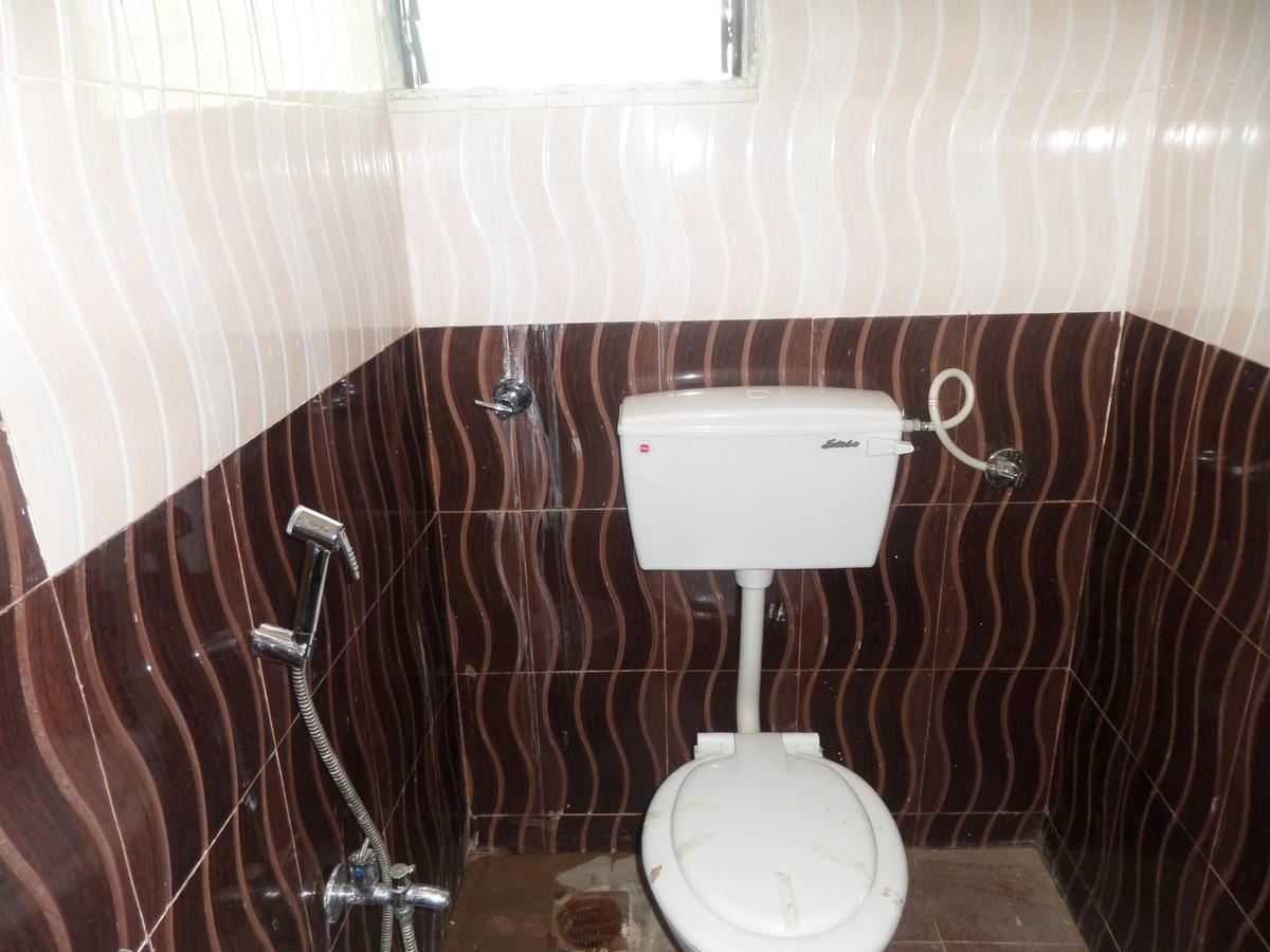 Hotel Riya-Raj Lodging Titwala Zimmer foto